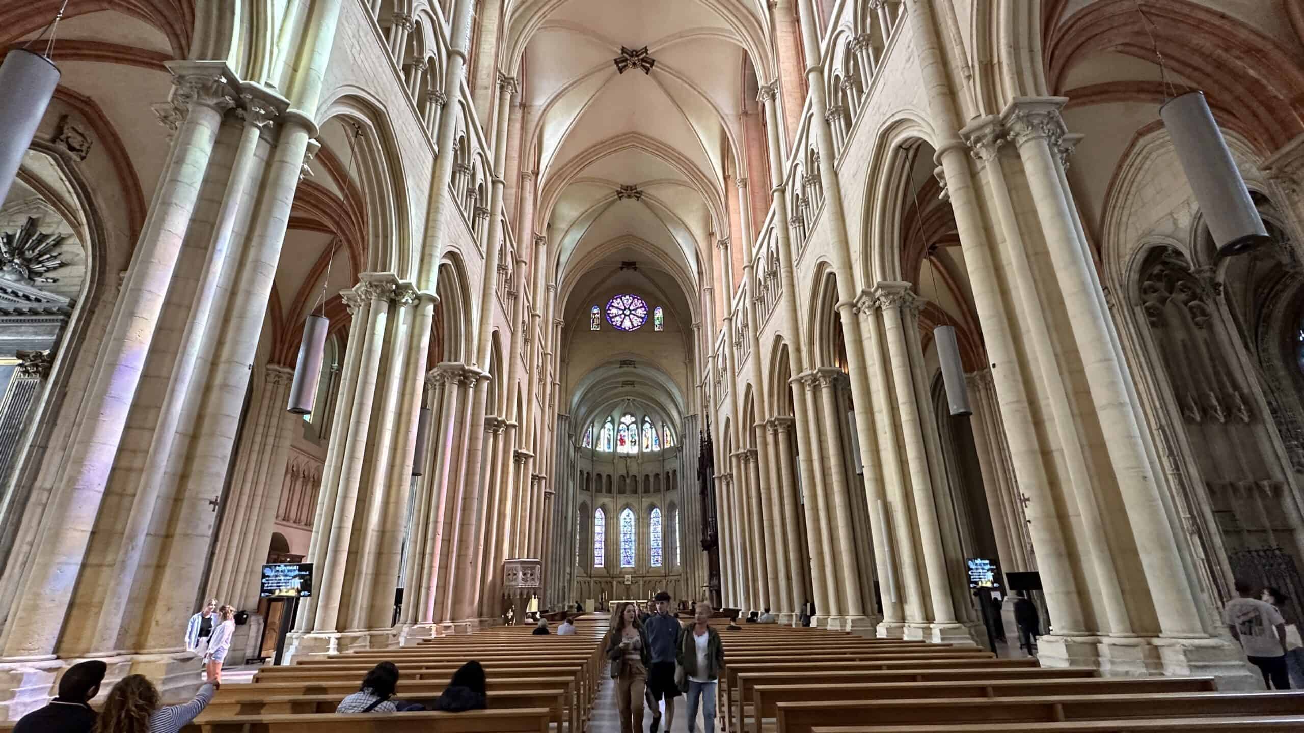 Lyon Cathedral inside