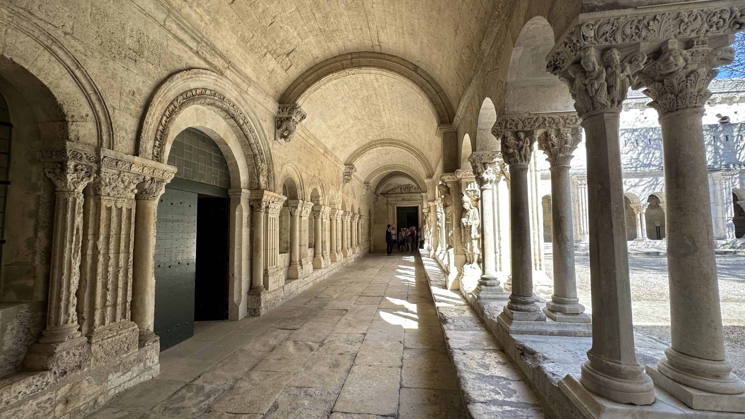 St Triomphe cloister