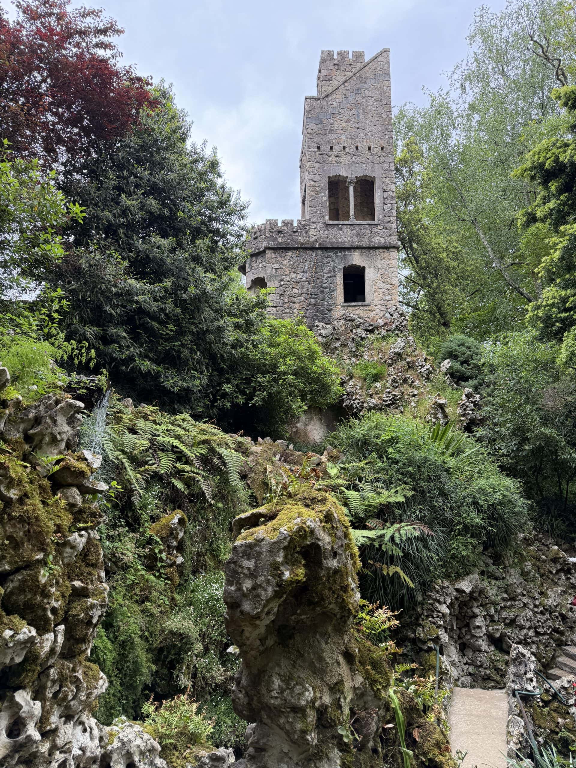 Stunning greenery planted around the rocks